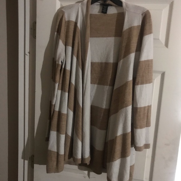 Cardigan - Picture 1 of 2